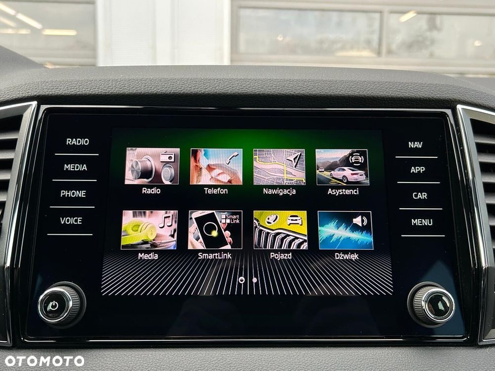 Skoda Karoq 1.5 TSI ACT GPF 4x2 Style DSG - 28