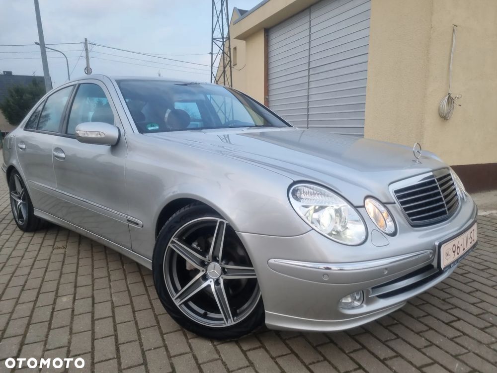 Mercedes-Benz Klasa E 240 4-Matic Avantgarde - 3