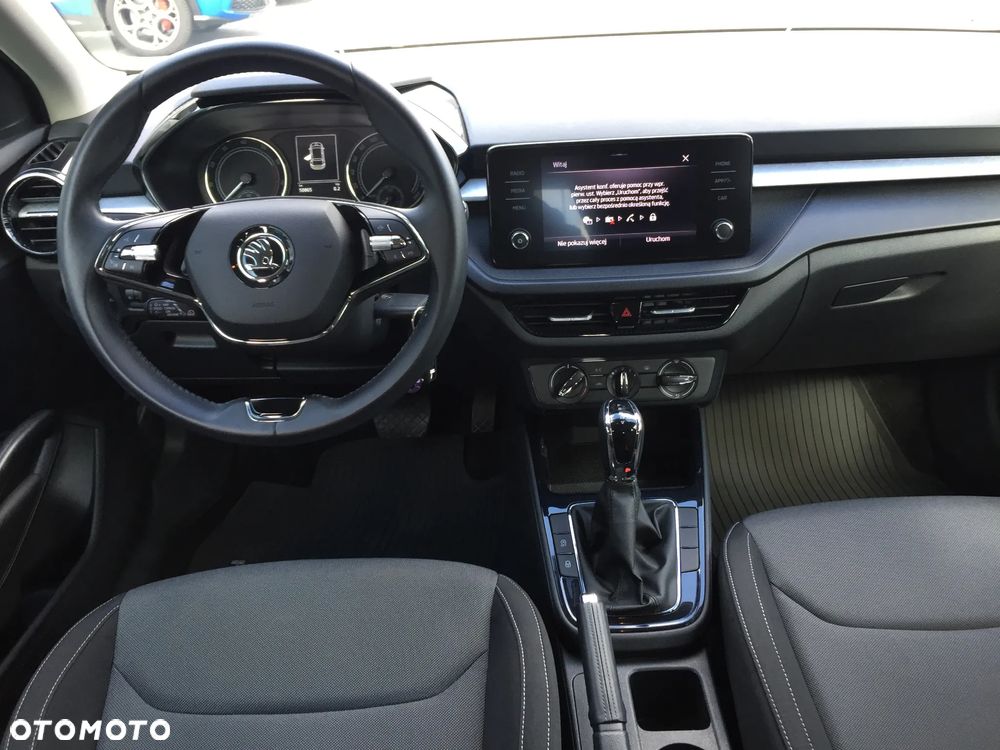 Skoda Fabia 1.0 TSI Ambition DSG - 8