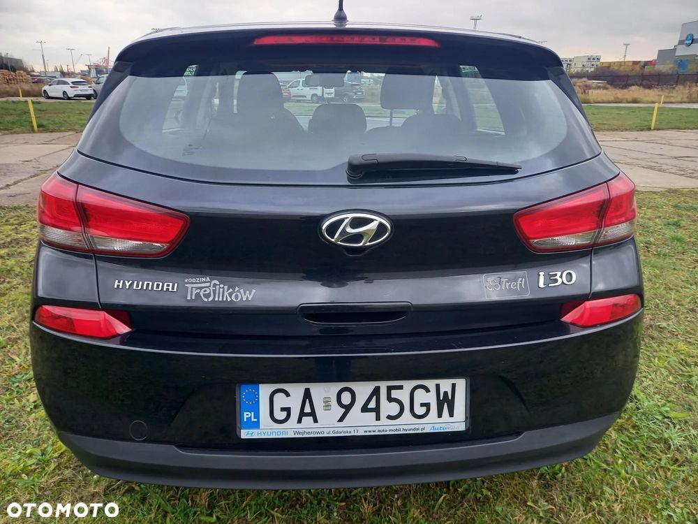 Hyundai i30 1.4 Classic + - 5