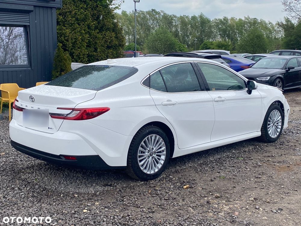 Toyota Camry 2.5 Hybrid Dynamic Force Prestige e-CVT - 11