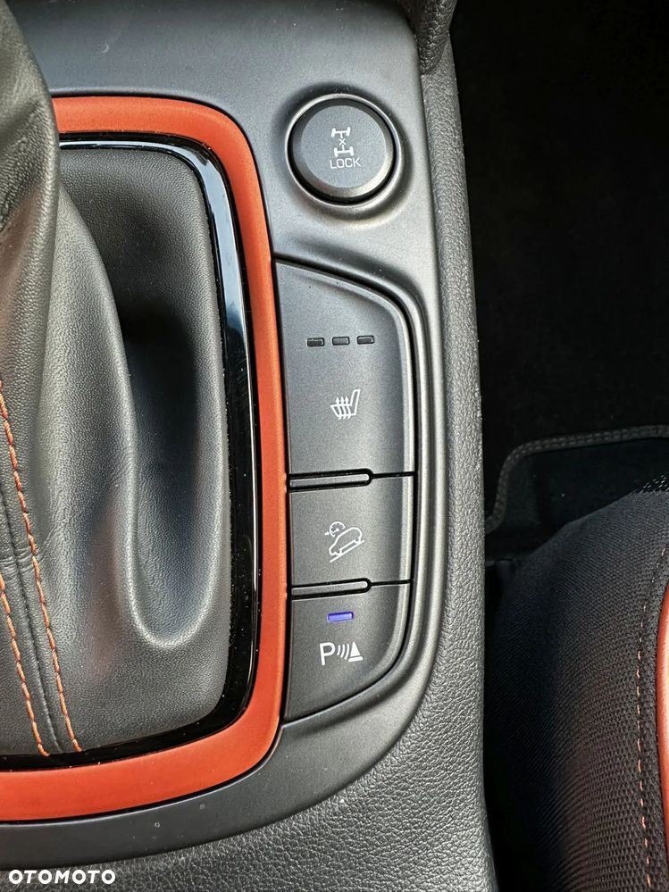 Hyundai Kona 1.6 T-GDI Premiere Style 4WD DCT - 24