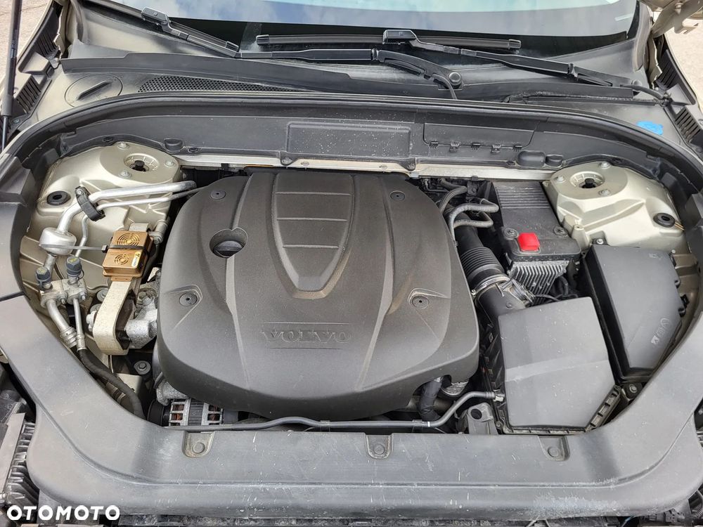 Volvo XC 60 D5 AWD Inscription - 17