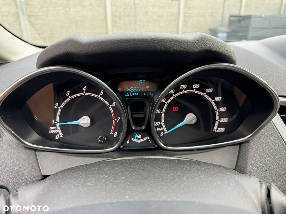 Ford Fiesta - 33
