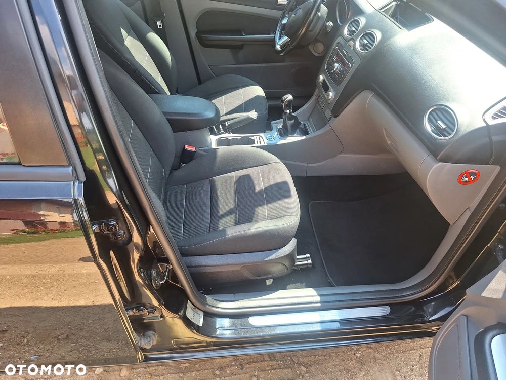 Ford Focus 1.6 TDCi Titanium - 20