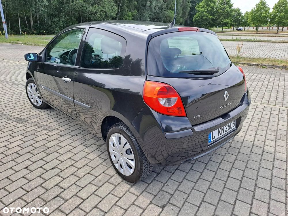 Renault Clio 1.2 16V 75 Dynamique - 5