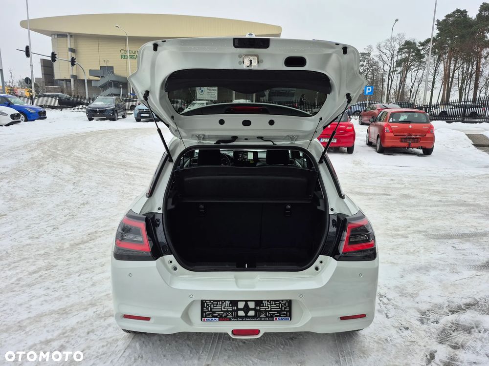 Suzuki Swift 1.2 Dualjet SHVS Premium Plus CVT - 20