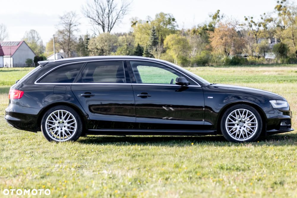 Audi A4 Avant 2.0 TDI DPF quattro S tronic S line Sportpaket - 15