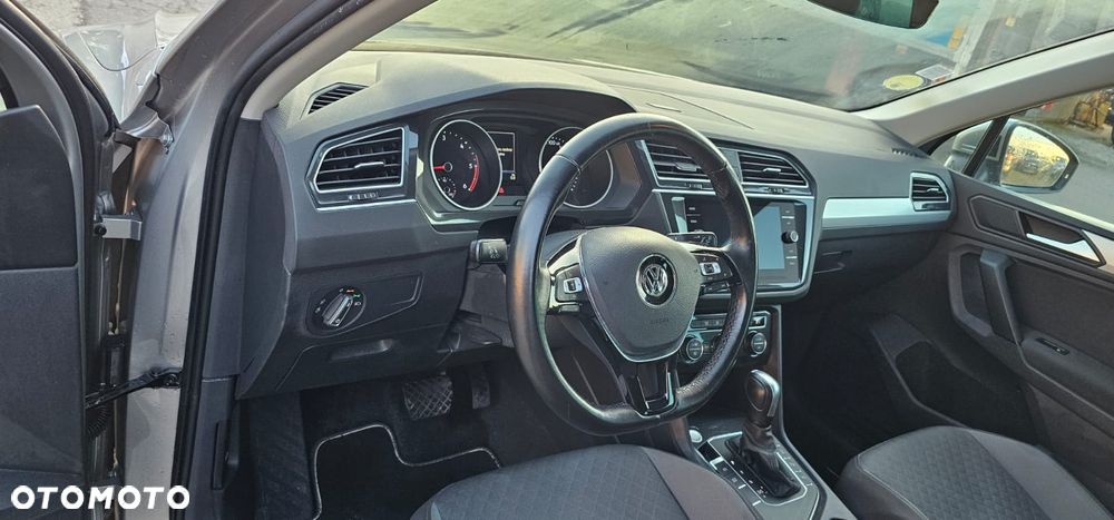 Volkswagen Tiguan 2.0 TDI SCR (BlueMotion Technology) DSG Comfortline - 8