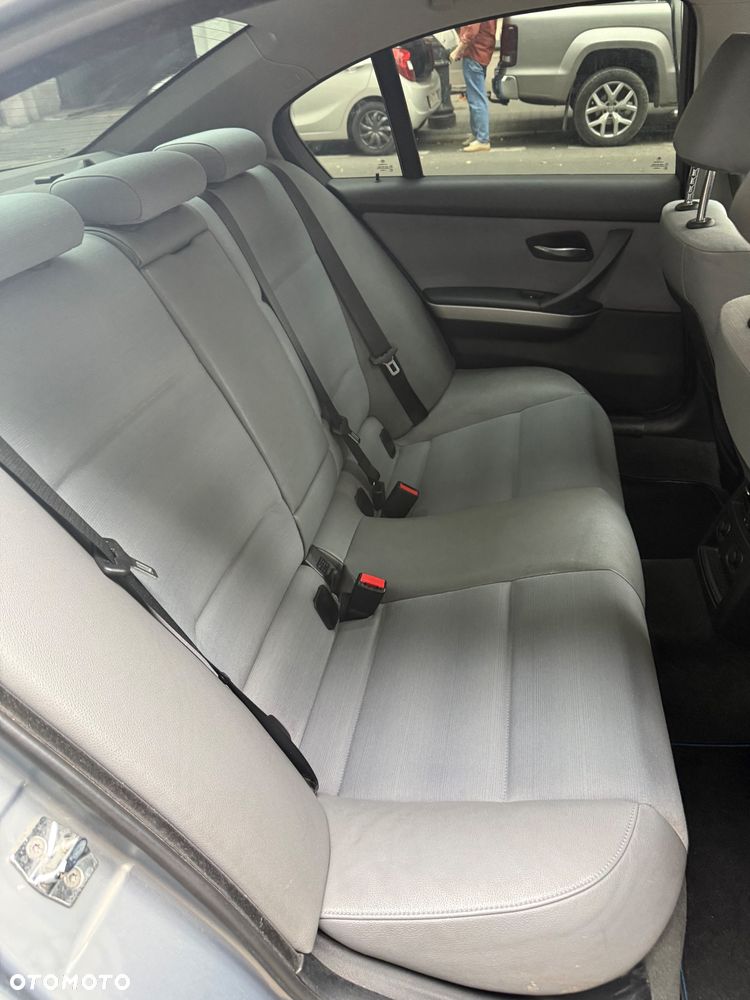 BMW Seria 3 - 17