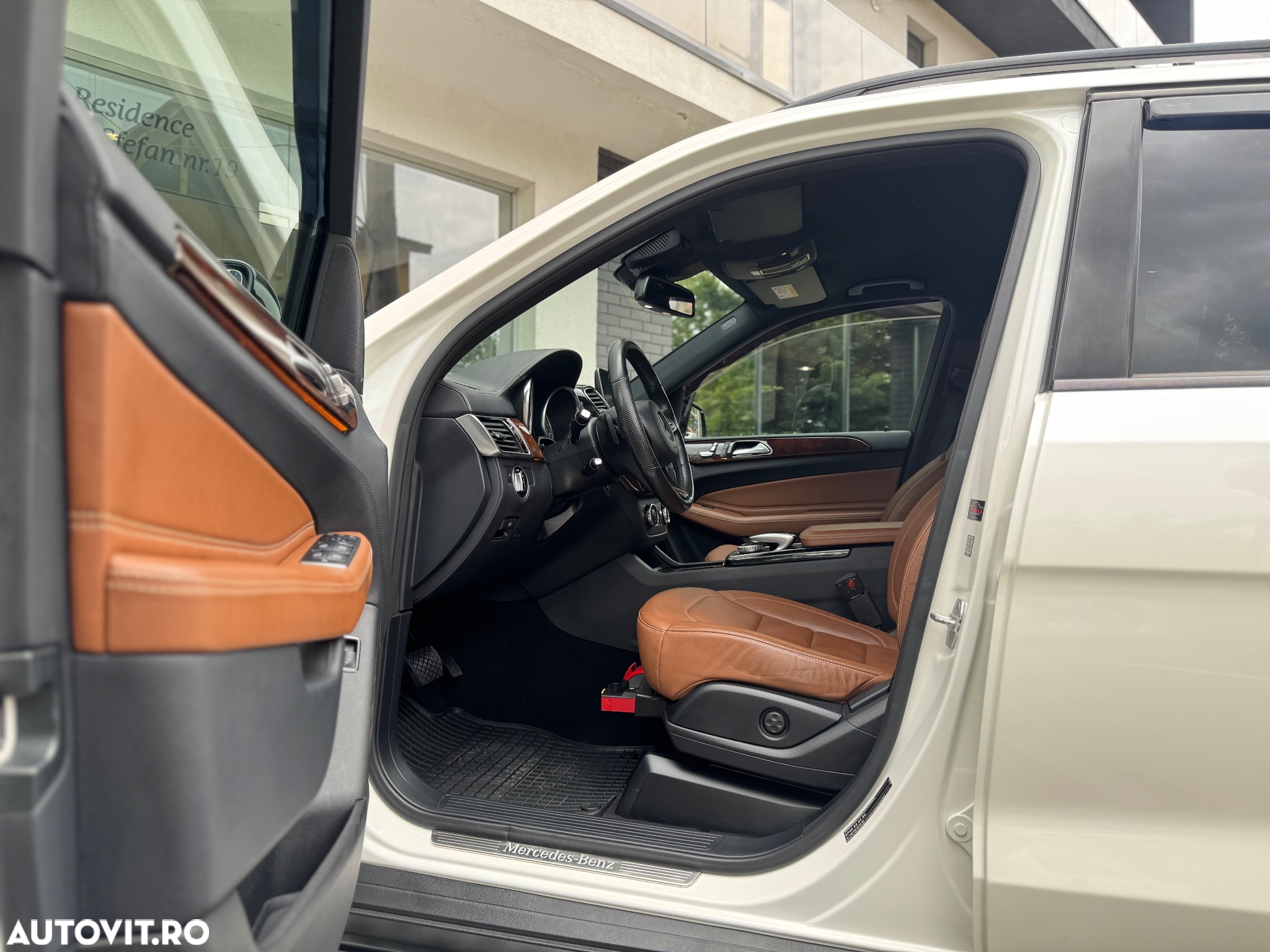 Mercedes-Benz GLE 350 d 4MATIC - 11