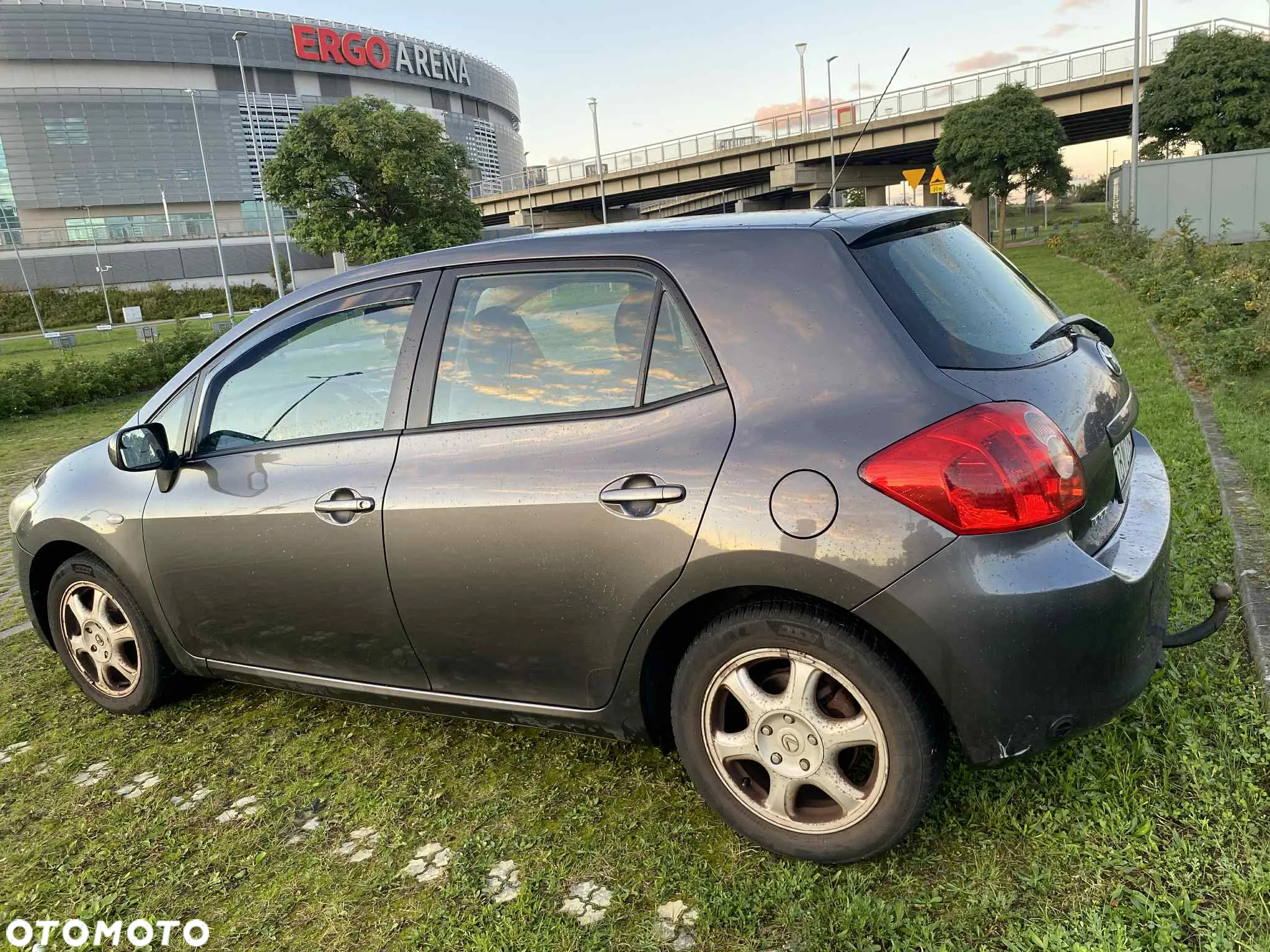 Toyota Auris 1.6 VVT-i Premium MM - 9