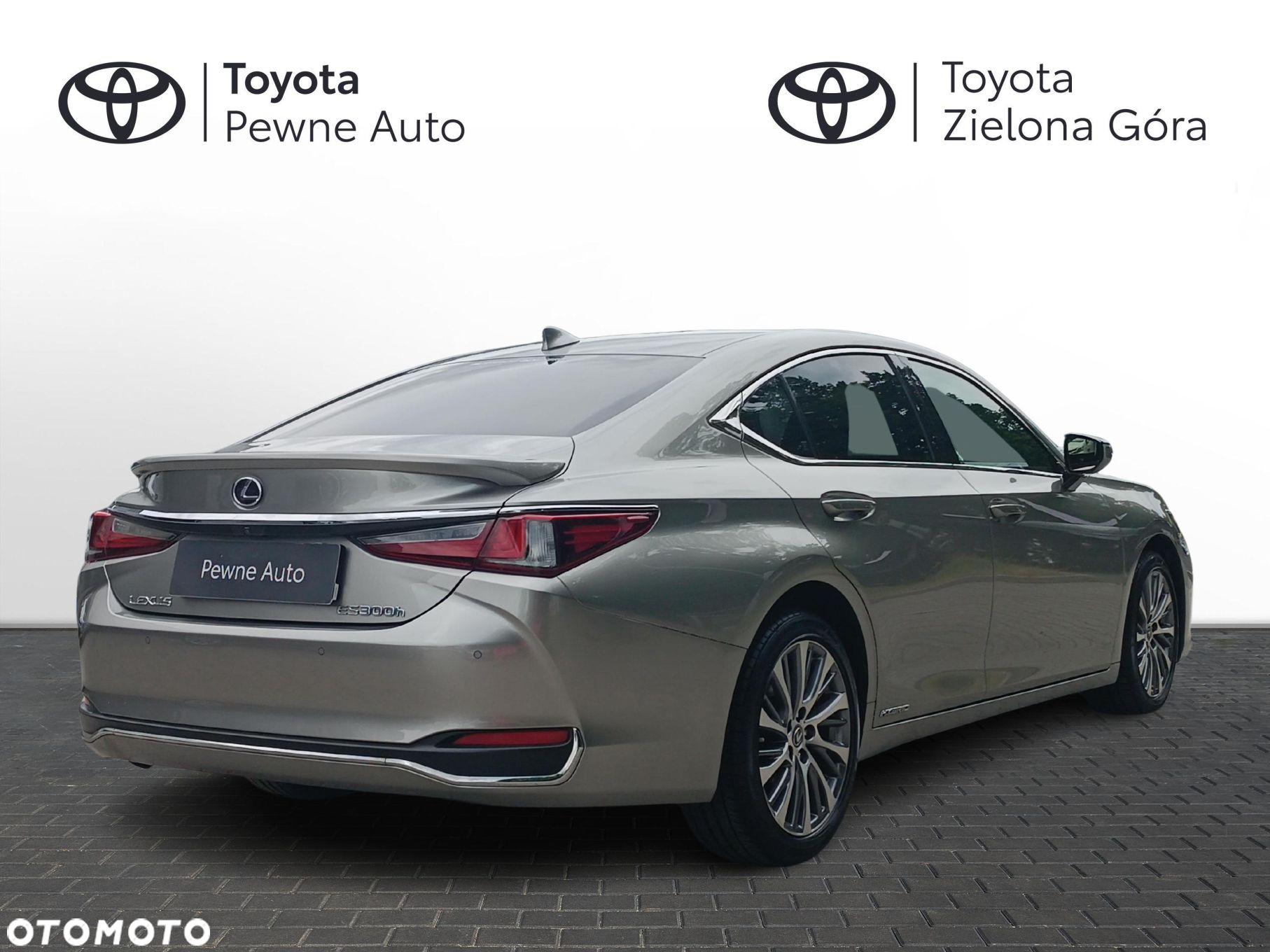 Lexus ES - 6