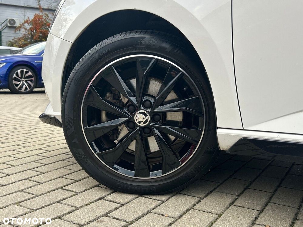 Skoda Fabia 1.0 TSI Monte Carlo - 32