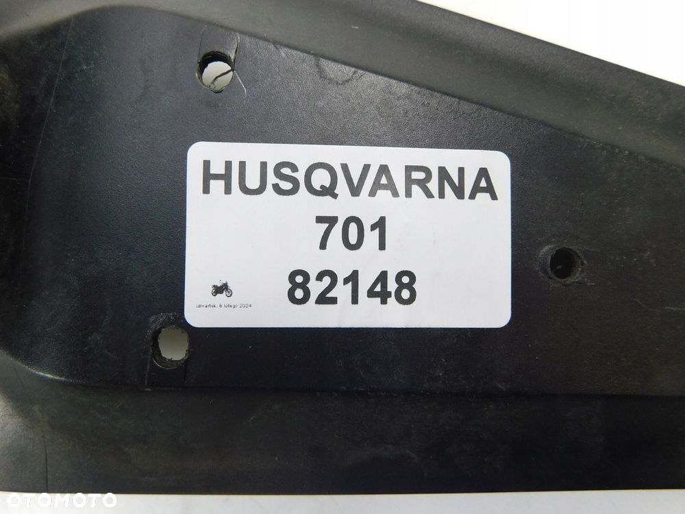 HUSQVARNA 701 MOCOWANIE TABLICY REJESTRACYJNEJ TYŁ - 6