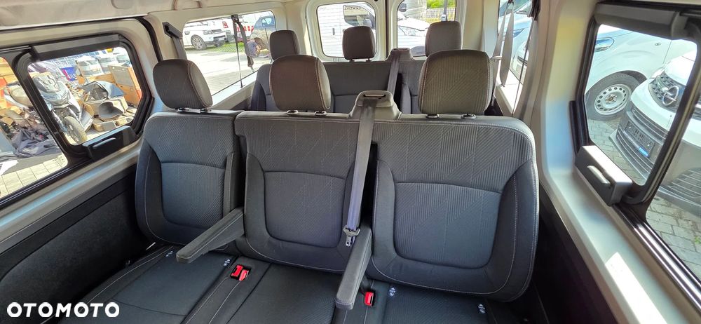 Renault Trafic - 31