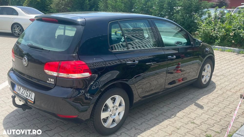 Volkswagen Golf - 4