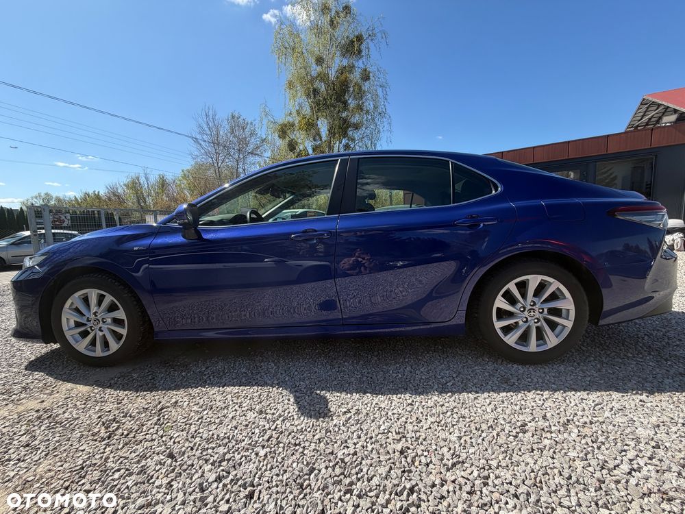 Toyota Camry 2.5 Hybrid Comfort CVT - 4