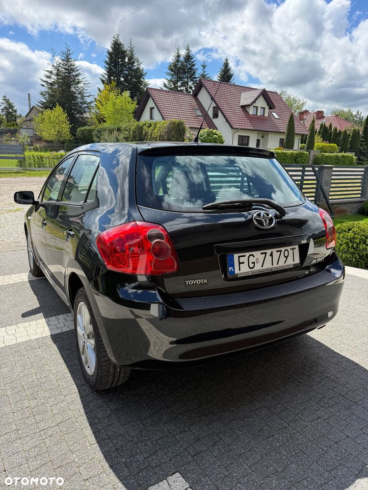 Toyota Auris - 7