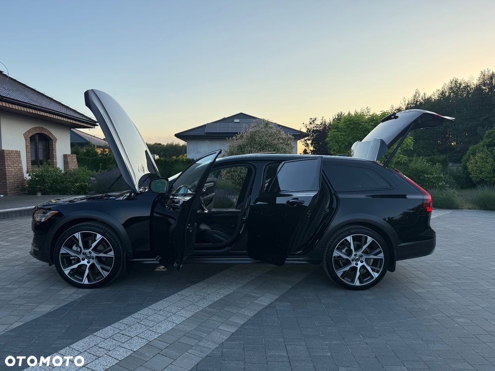 Volvo V90 Cross Country B6 B AWD Geartronic Pro - 33