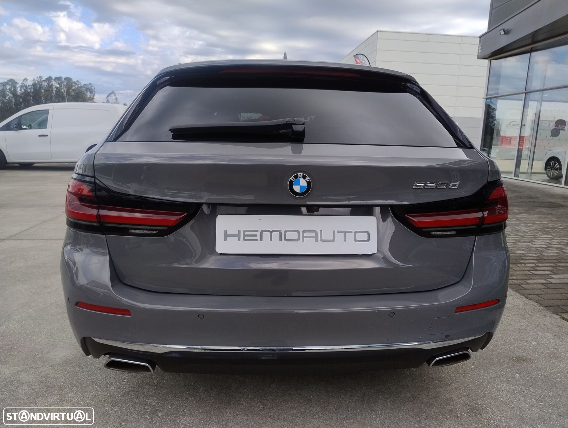 BMW 520 d Line Luxury Auto - 9