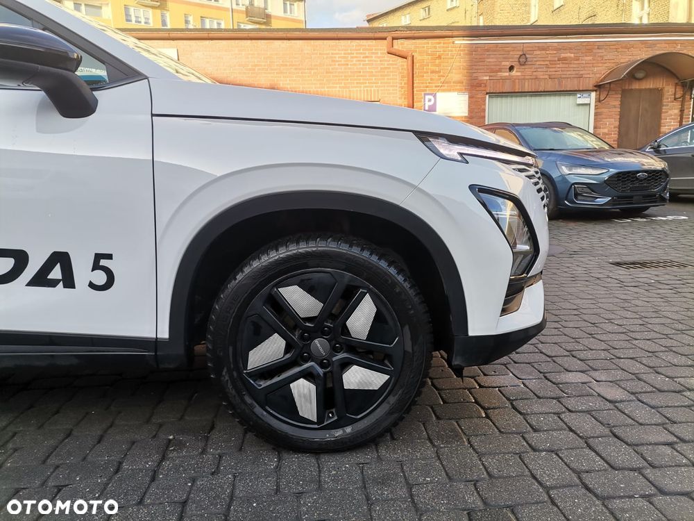 Omoda 5 1.6 T-GDI Essential DCT - 8