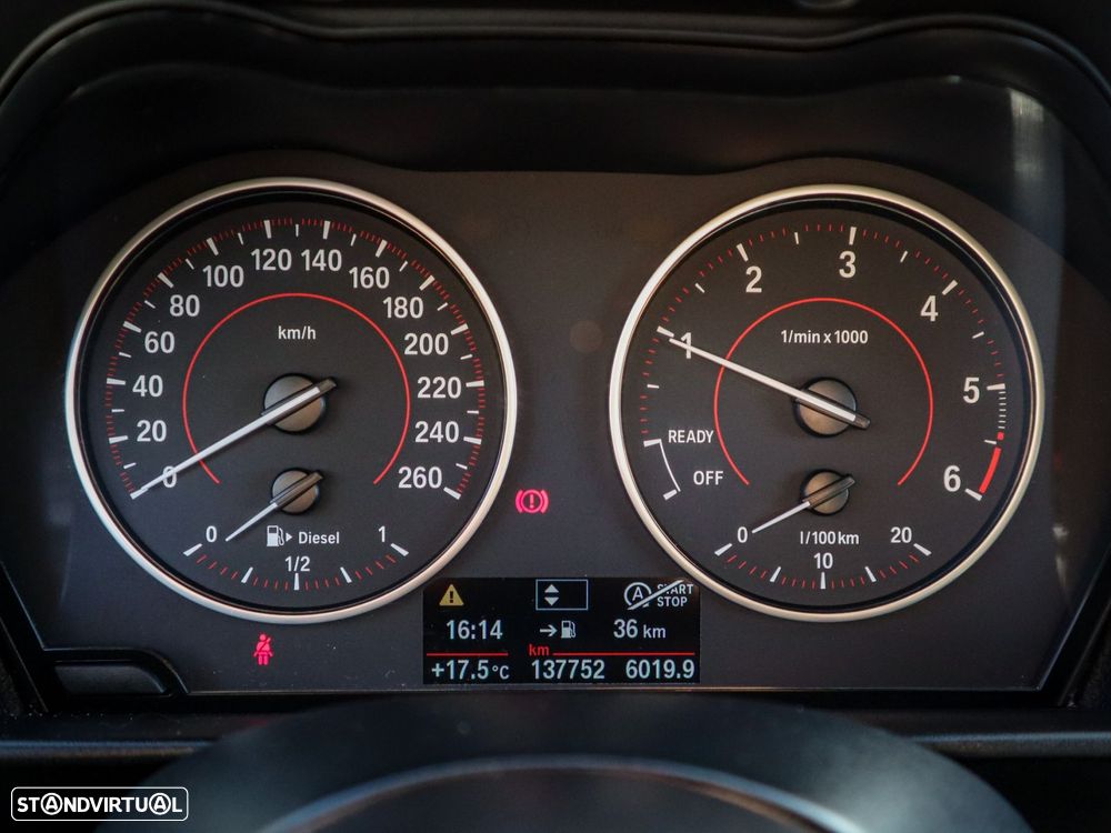 BMW 116 d Pack M - 24