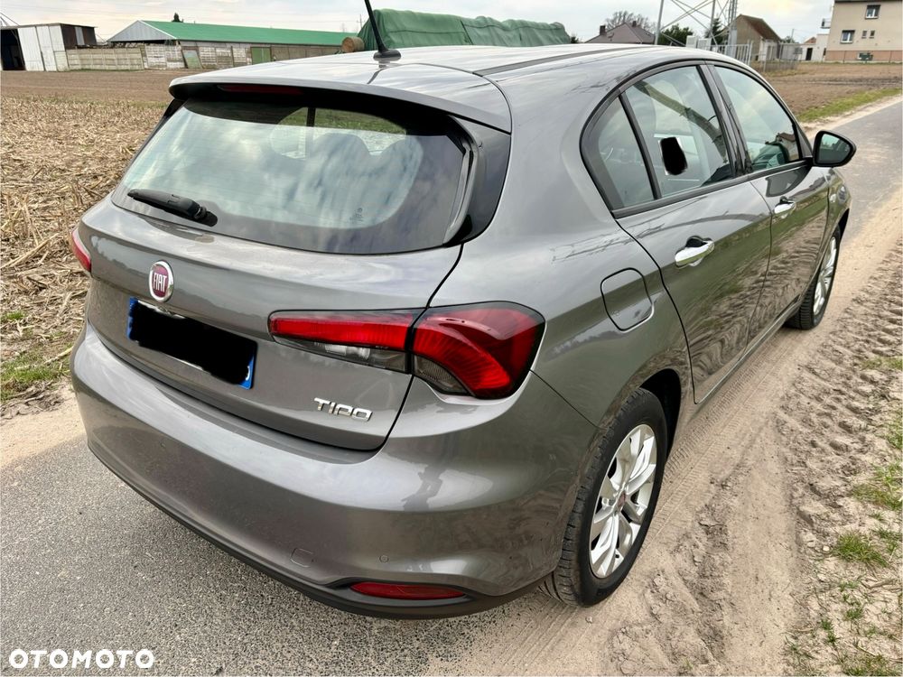 Fiat Tipo 1.6 MultiJet DCT Lounge - 11