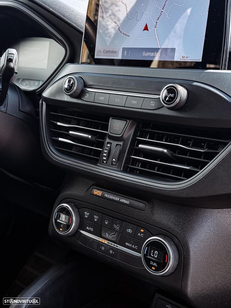 Ford Focus 1.5 TDCi ECOBlue Connected Aut. - 9