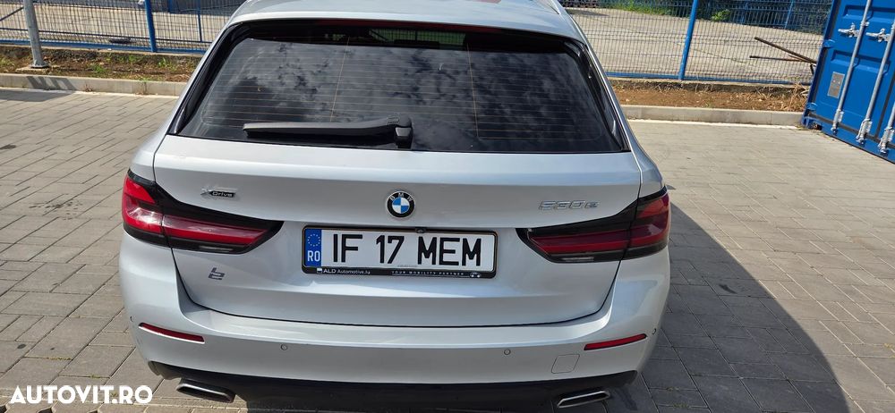 BMW Seria 5 530e xDrive AT PHEV - 6