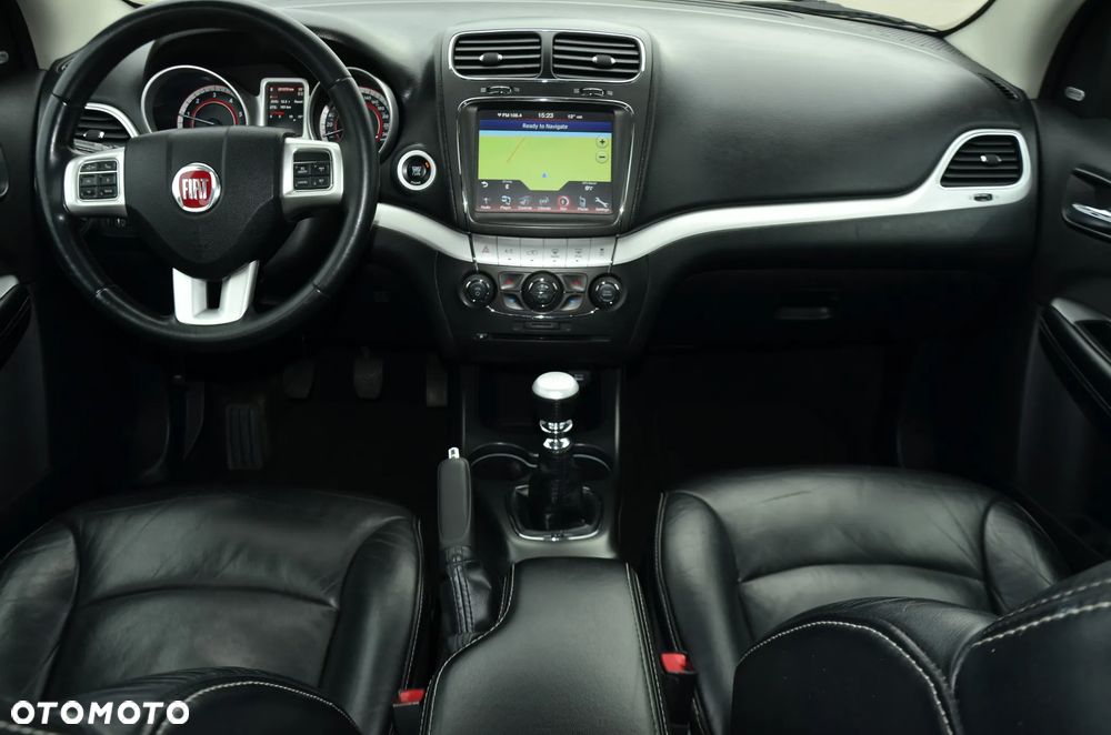 Fiat Freemont 2.0 Multijet Lounge - 21