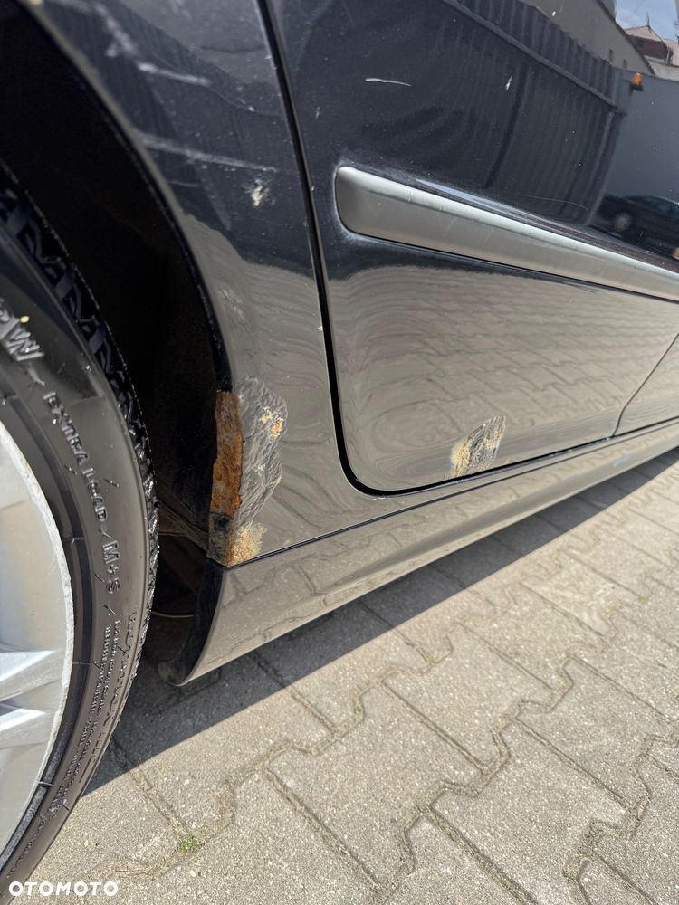 BMW Seria 3 320i - 5
