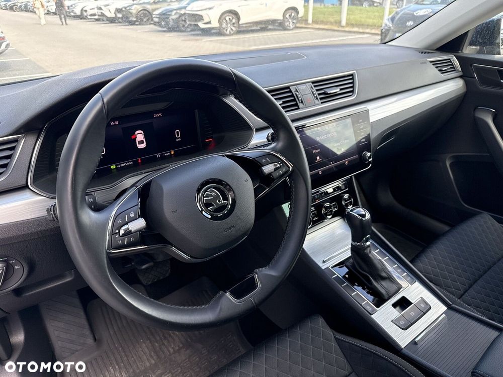 Skoda Superb 1.5 TSI Ambition DSG - 11