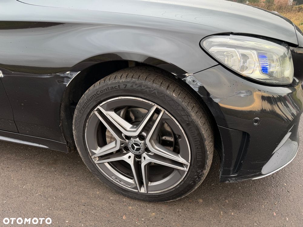 Mercedes-Benz Klasa C 220 d 4Matic 9G-TRONIC AMG Line - 21