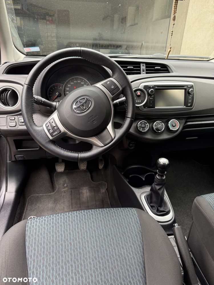Toyota Yaris 1.33 Dynamic - 7