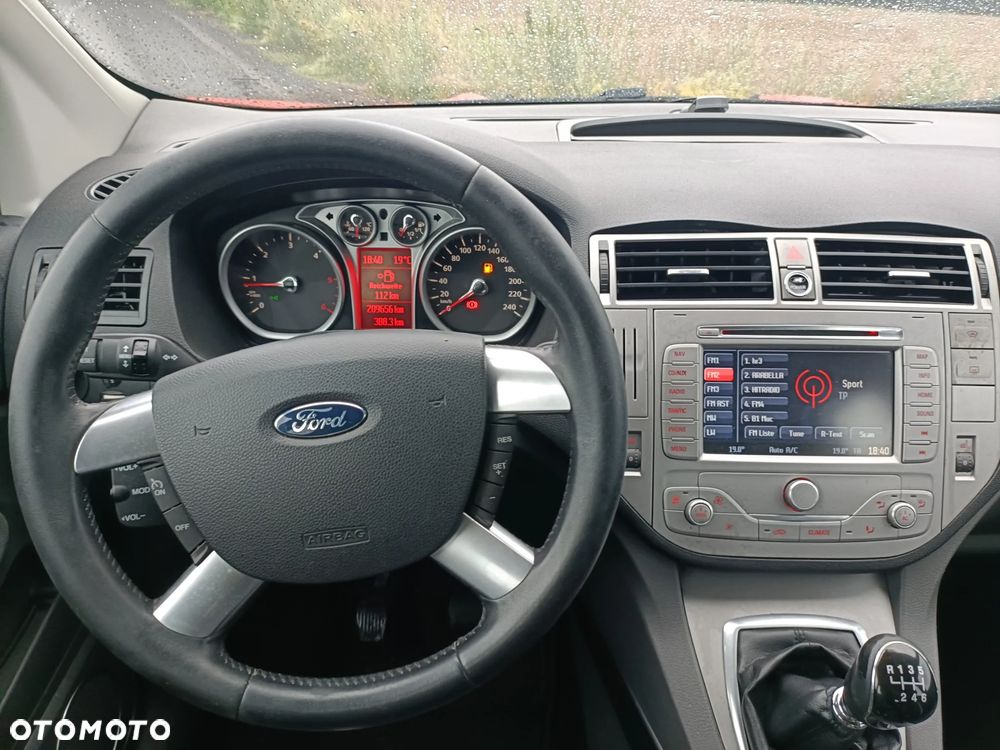 Ford Kuga 2.0 TDCi Titanium S - 9