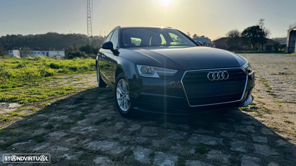 Audi A4 Avant 2.0 TDI Sport - 1