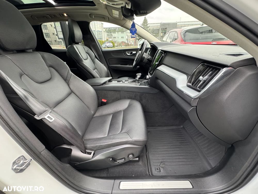 Volvo XC 60 T5 AWD Inscription - 7