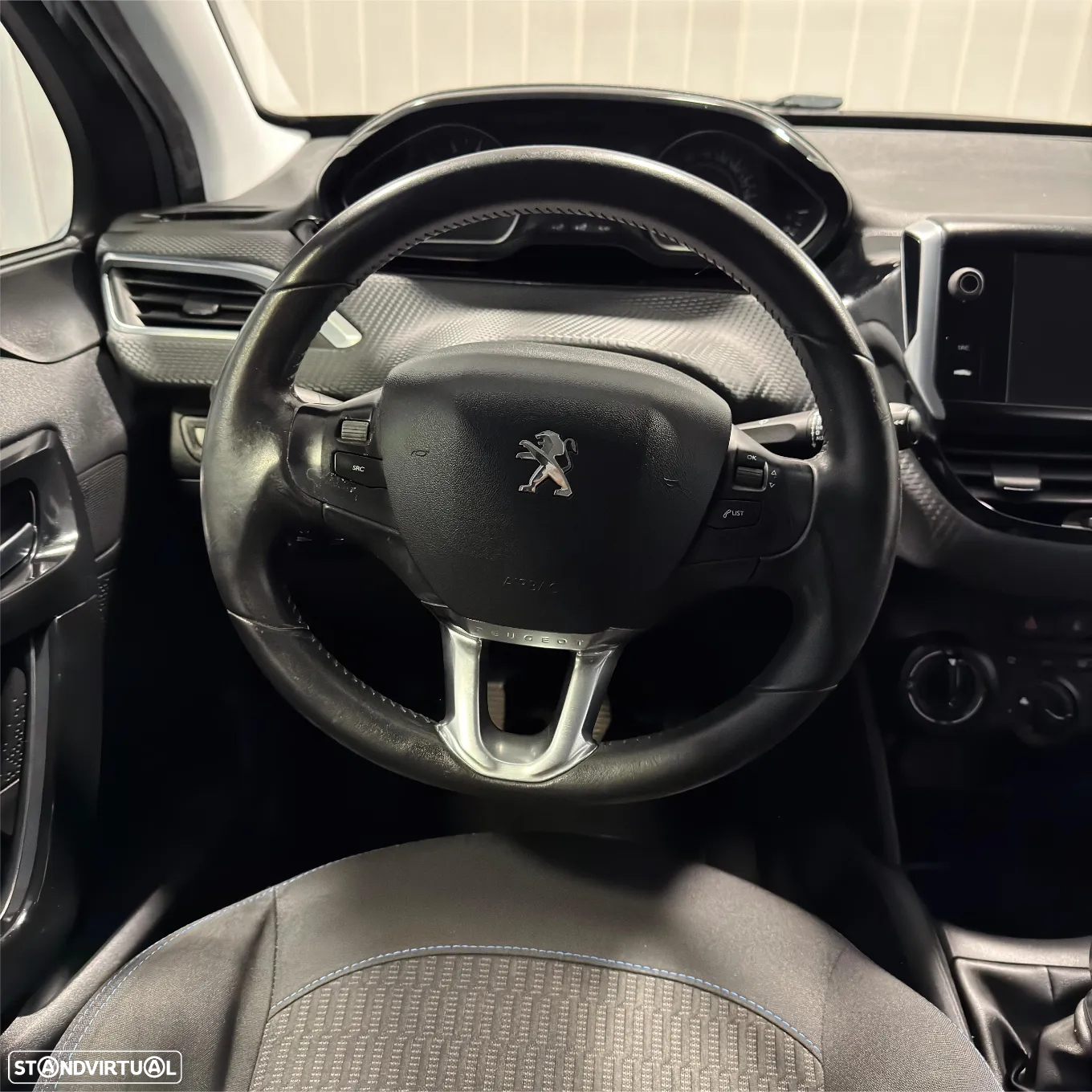 Peugeot 208 1.2 PureTech Style - 10