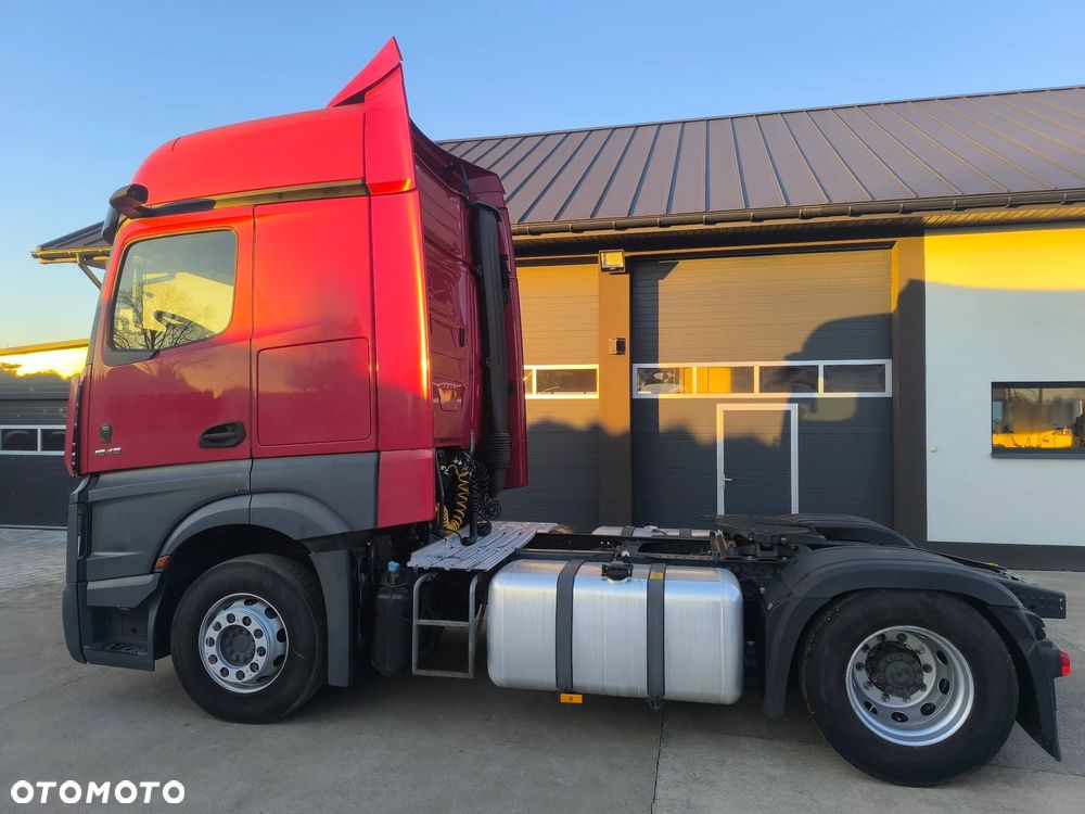 Mercedes-Benz ACTROS - 7