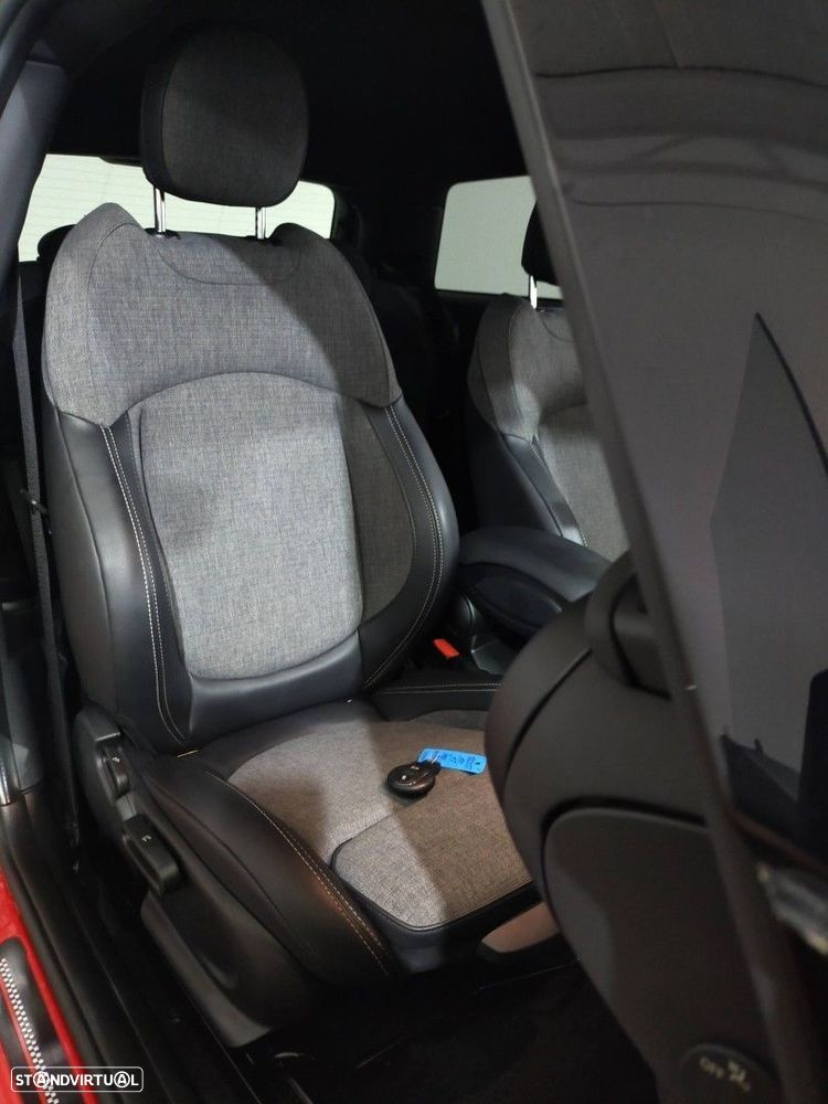 MINI 3 Portas Cooper Aut. JCW - 22