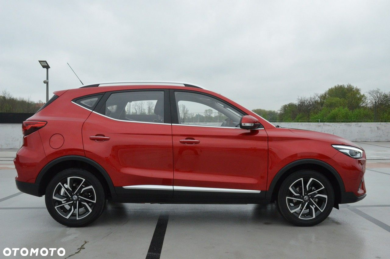 MG ZS - 7