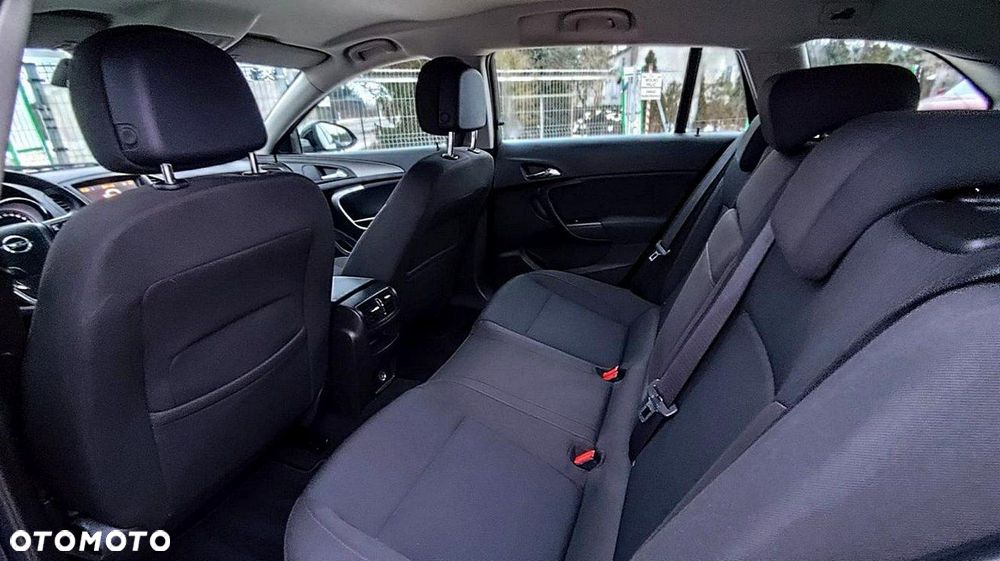 Opel Insignia - 20