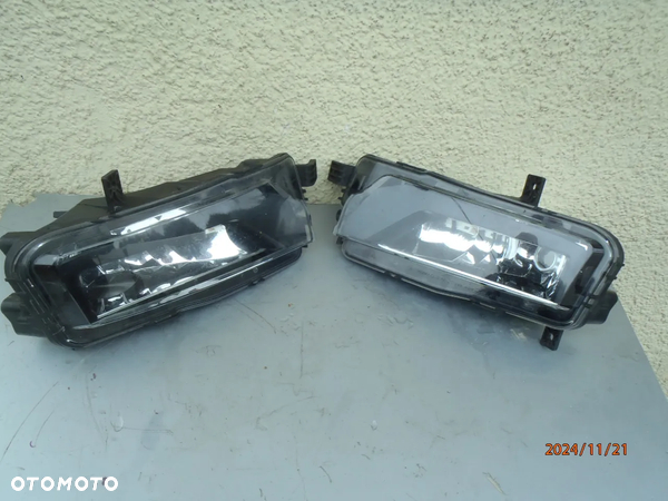 halogen prawy lampa przeciwmgielna  halogen VW CRAFTER II, MAN TGE 7C1 1032.206.0000 7c0.941.662a 7c0.941.661a
