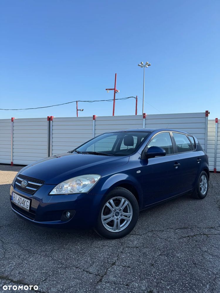Kia Ceed 1.4 Comfort - 2