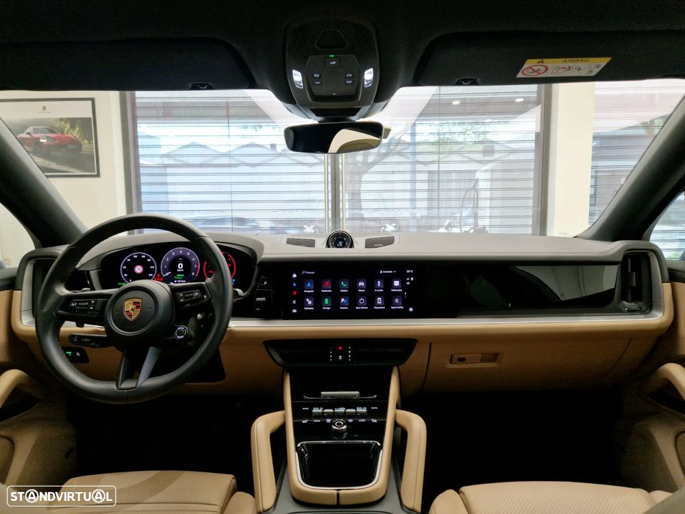 Porsche Cayenne Coupé E-Hybrid - 26