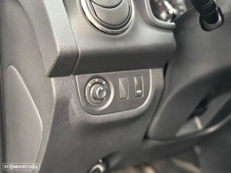 Dacia Logan MCV 1.5 dCi Comfort - 18