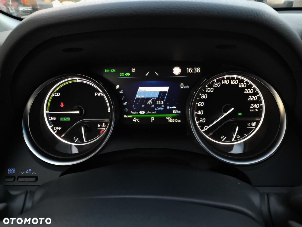 Toyota Camry 2.5 Hybrid Executive CVT - 17