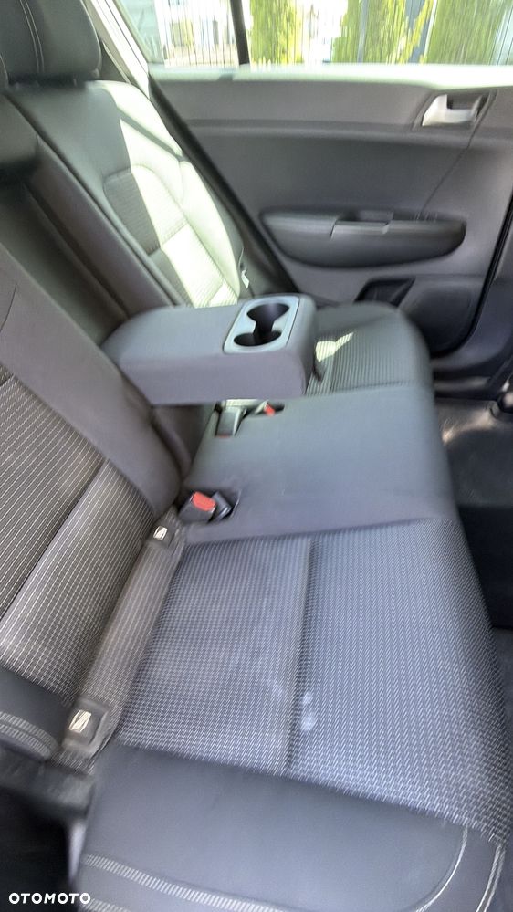 Kia Sportage 1.6 GDI L 2WD - 16
