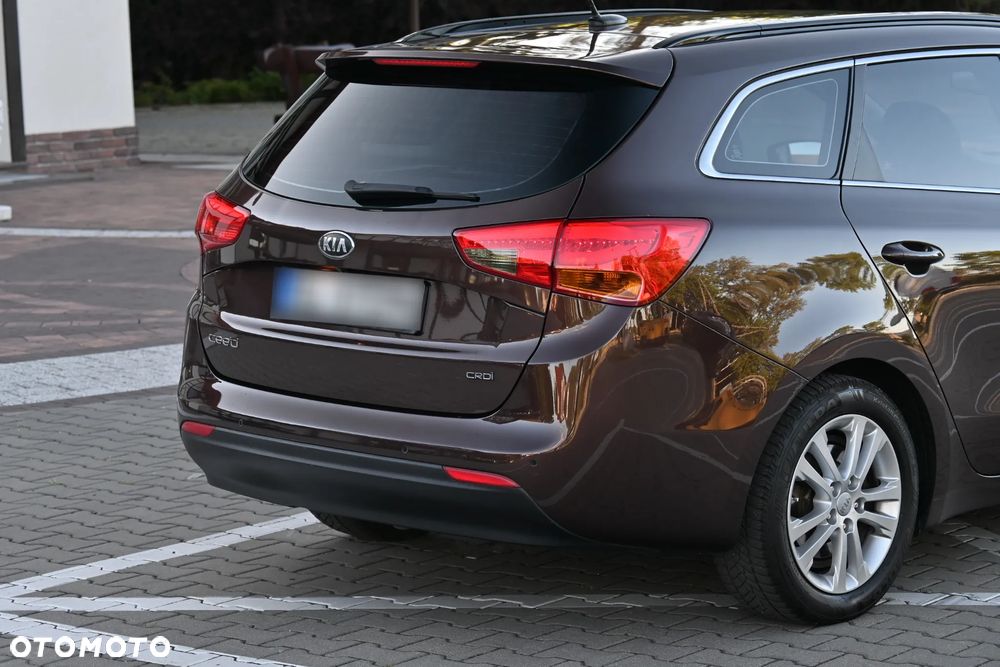 Kia Ceed 1.6 CRDi 128 Platinum Edition - 15